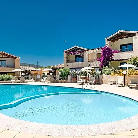 Villaggio Turchese 4* オルビア