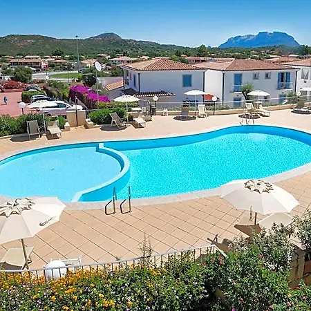 Villaggio Turchese 4* オルビア